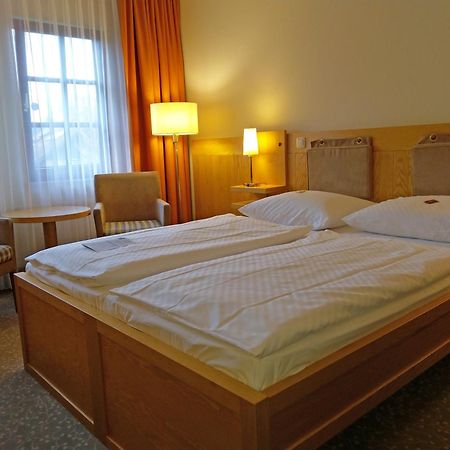 רוסטוק Ringhotel Warnemuender Hof מראה חיצוני תמונה