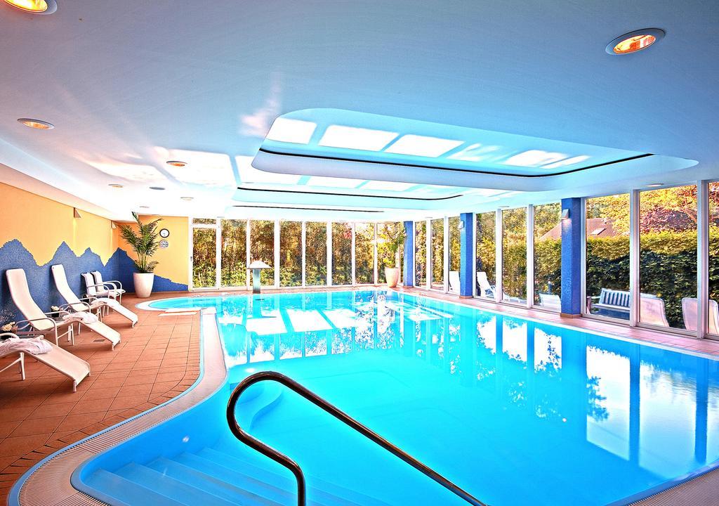 רוסטוק Ringhotel Warnemuender Hof מראה חיצוני תמונה